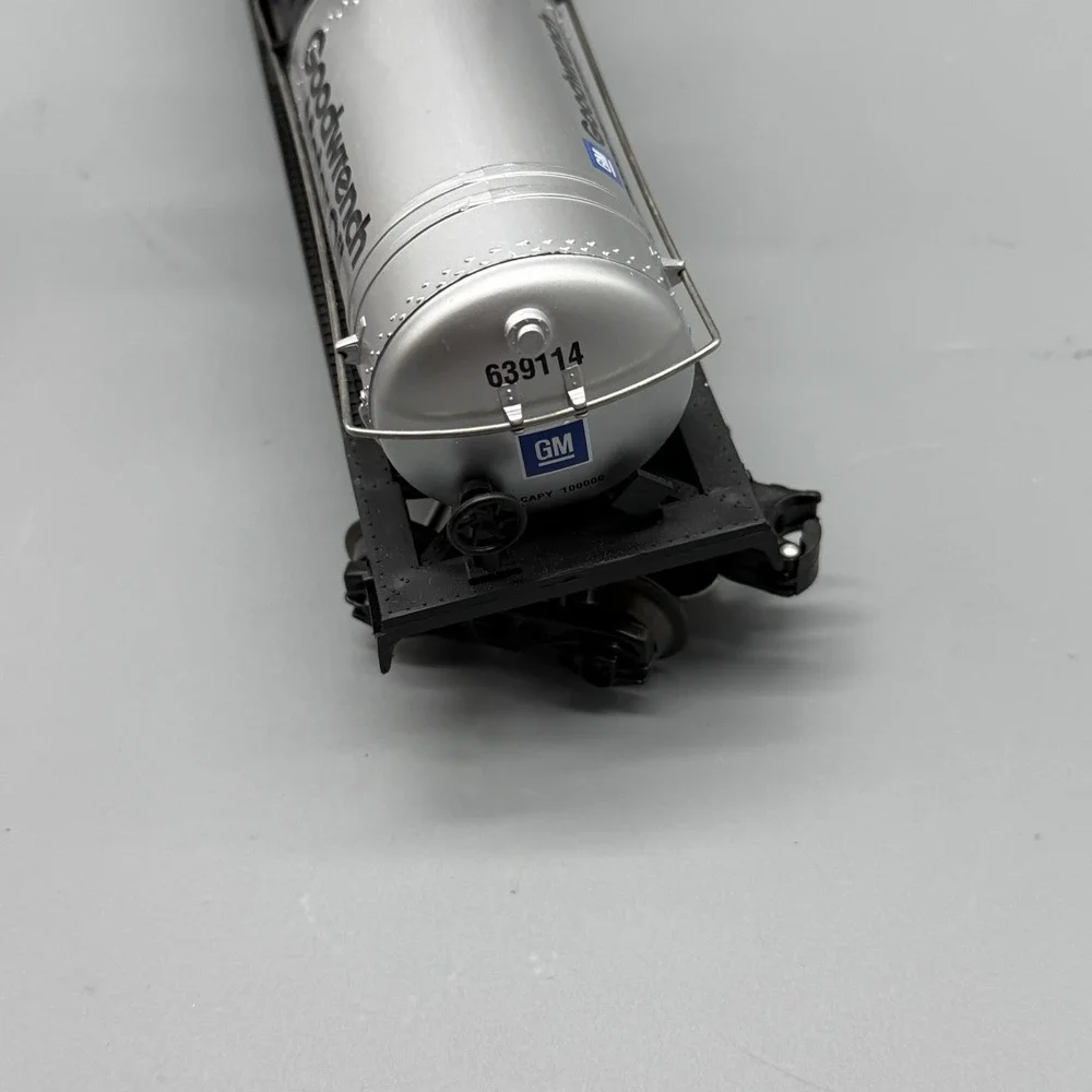K-Line 639114 GM Goodwrench Quick Lube Plus Motor Oil Tank Car O Gauge Untested